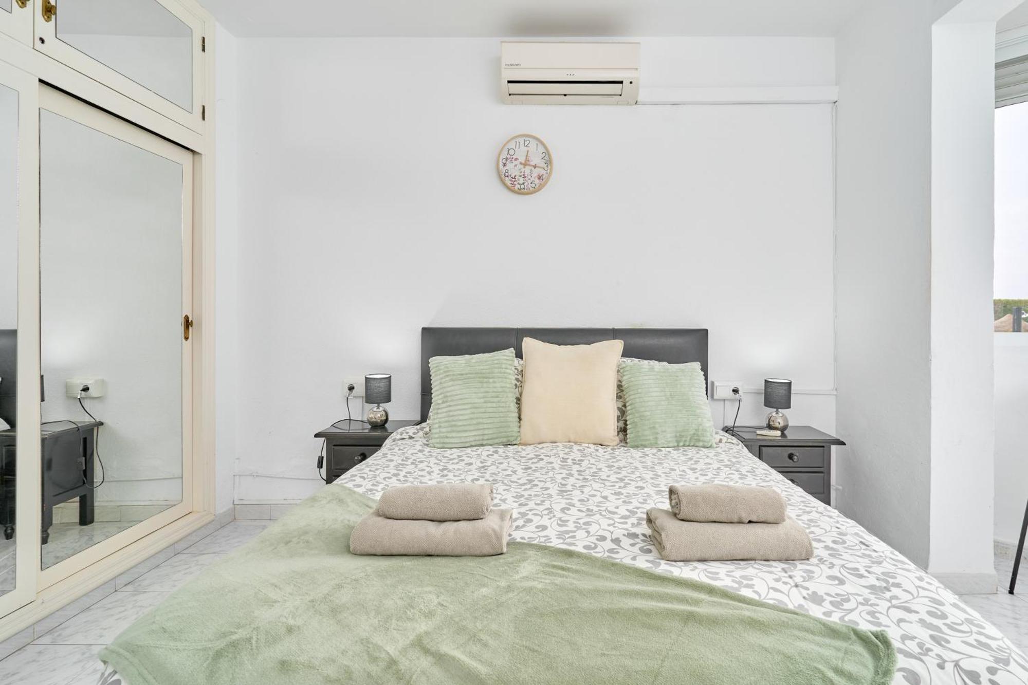 Comfortable Studio Apt Nerja Esterno foto